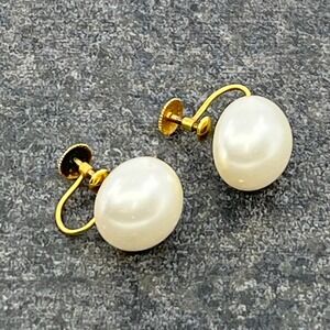 Vintage CIRO 9ct Yellow Gold Faux Pearl Screwback Earrings 9k Gold